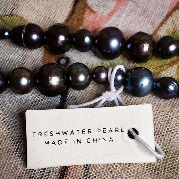 Iris & Lily Peacock Freshwater Pearls Blue Gray Purple Long Strand Necklace NWT - Picture 7 of 10